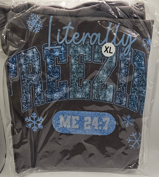 Me 24/7 literally freezing (XL)